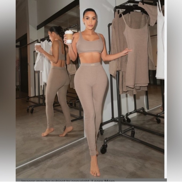 SKIMS Pants - SKIMS Women's Terry Cloth Leggings Size M Loungewear Athleisure